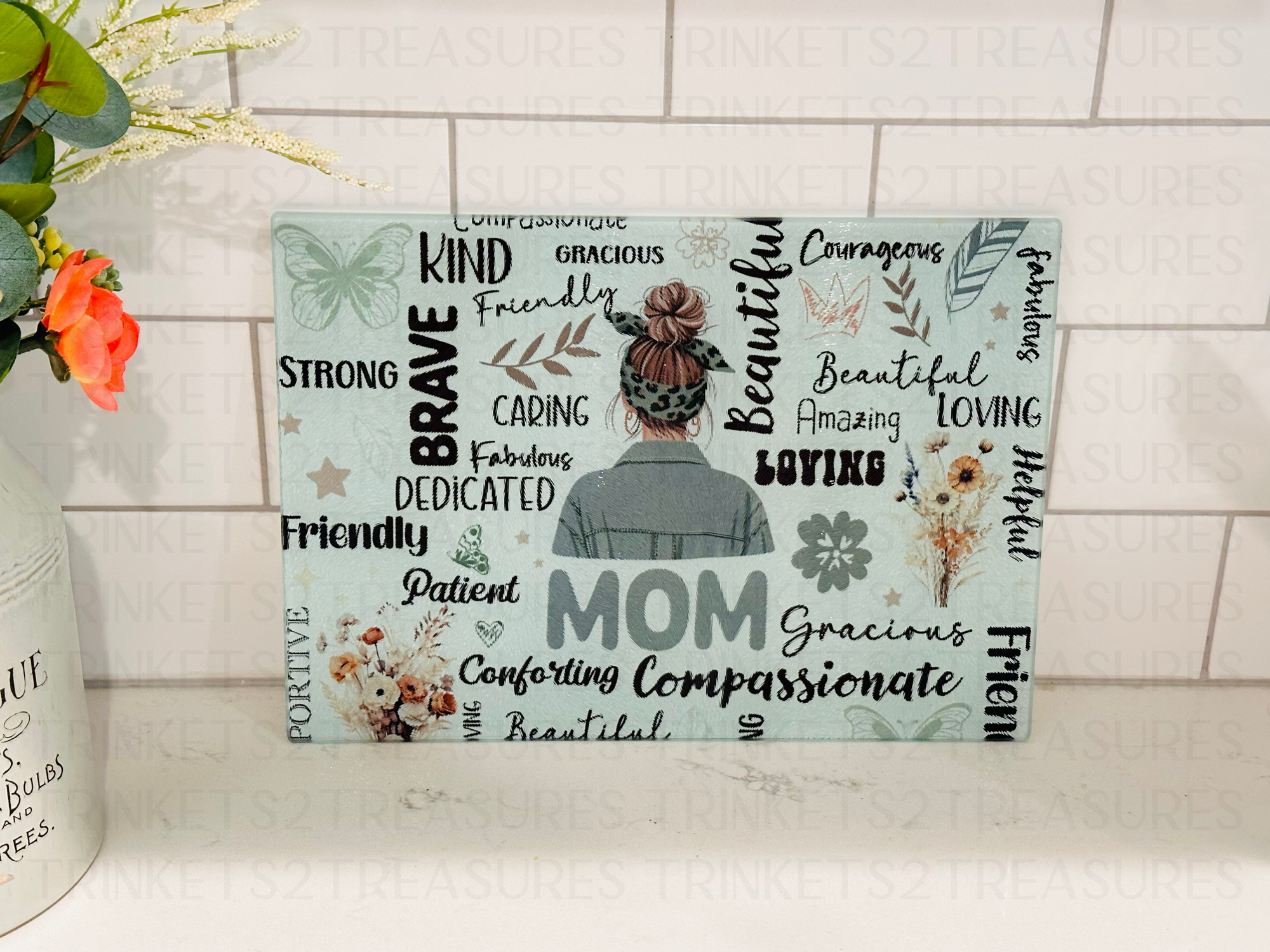 Personalized 8" x 11" Textured & Tempered Glass Cutting Board/Mom Description #606