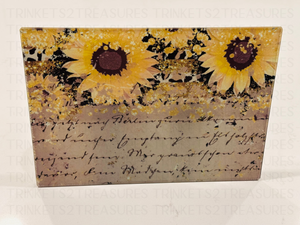 Personalized 8" x 11" Textured & Tempered Glass Cutting Board/Sunflower Script/#608